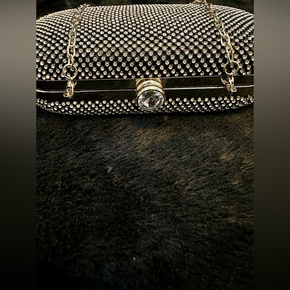 Black Sparkle Clutch - Picture 4 of 7